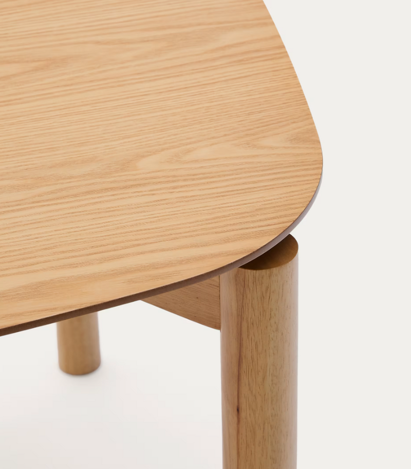 INDARA Stol od jasenovog furnira i masivnog kaučukovca s prirodnom završnom obradom 160 x 90 cm