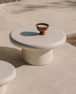 ADDAIA Okrugli stolić za kavu od bijelog cementa Ø90 cm