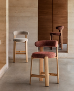 GRANITE Visoki stolac od zelenog šenila i masivnog jasena s završnom obradom boje oraha FSC 100% 65 cm