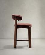 GRANITE Visoki stolac od smeđeg šenila i masivnog jasena s završnom obradom boje oraha FSC 100% 65 cm