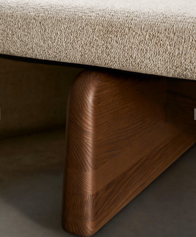 TOPAZ Divan u bež šenil boji s masivnim jasenovim drvom u boji oraha, 200 cm FSC 100%