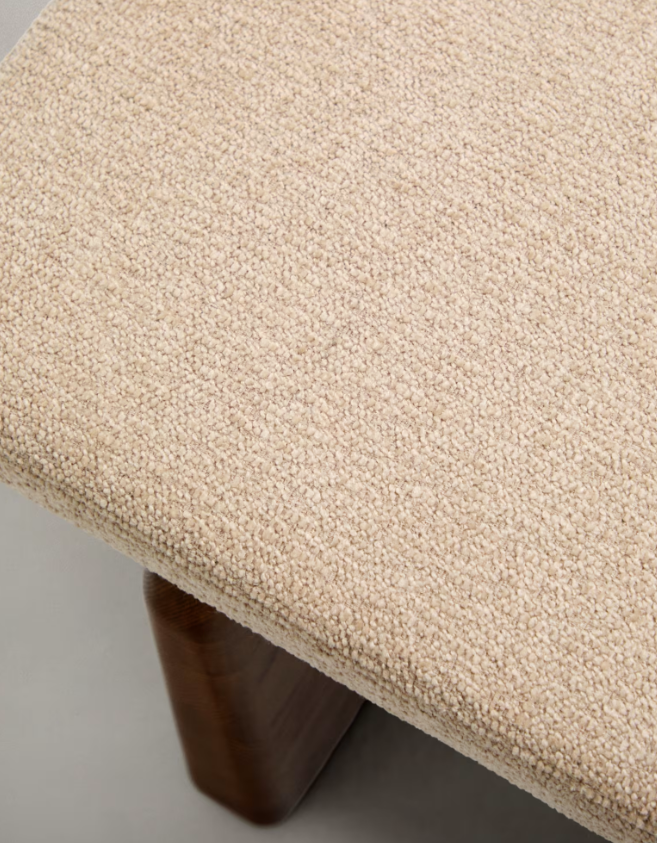 TOPAZ Divan u bež šenil boji s masivnim jasenovim drvom u boji oraha, 200 cm FSC 100%