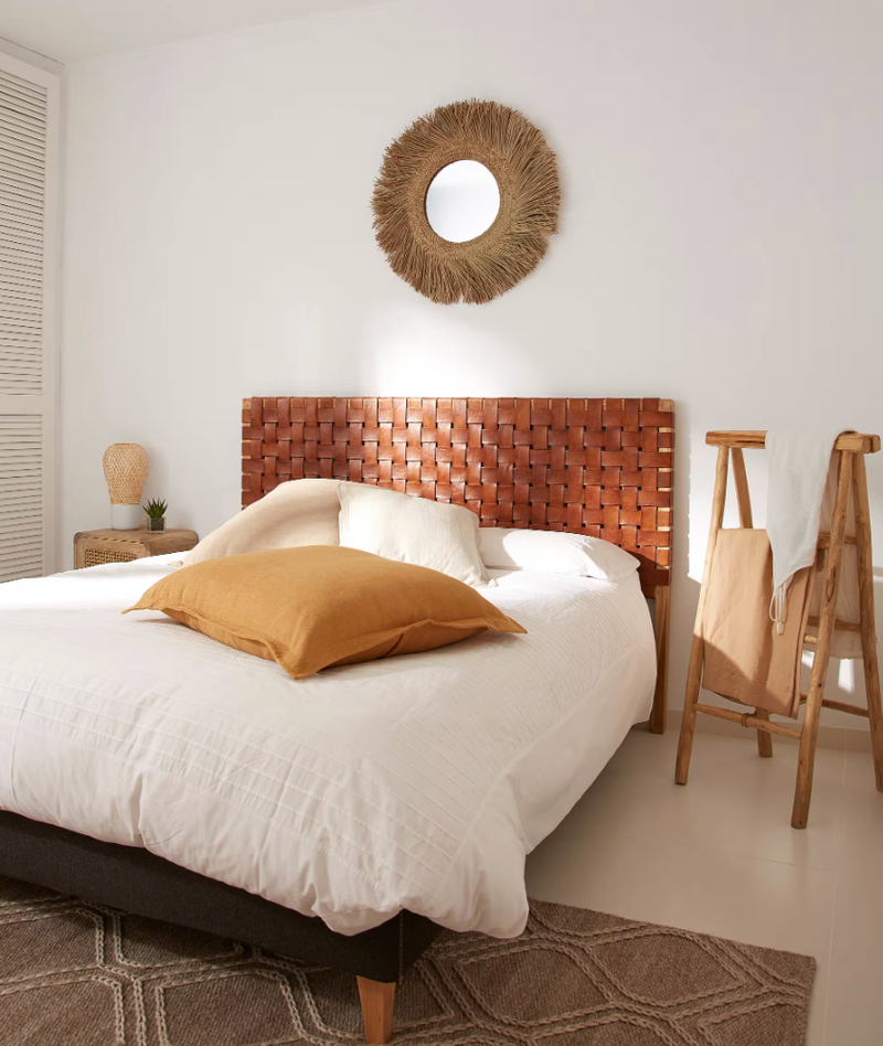 CALIXTA Uzglavlje od punog tikovine i kože, za krevete širine 150 cm