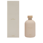 THE ESSENCE 480ml The Essence fragrance reed diffuser