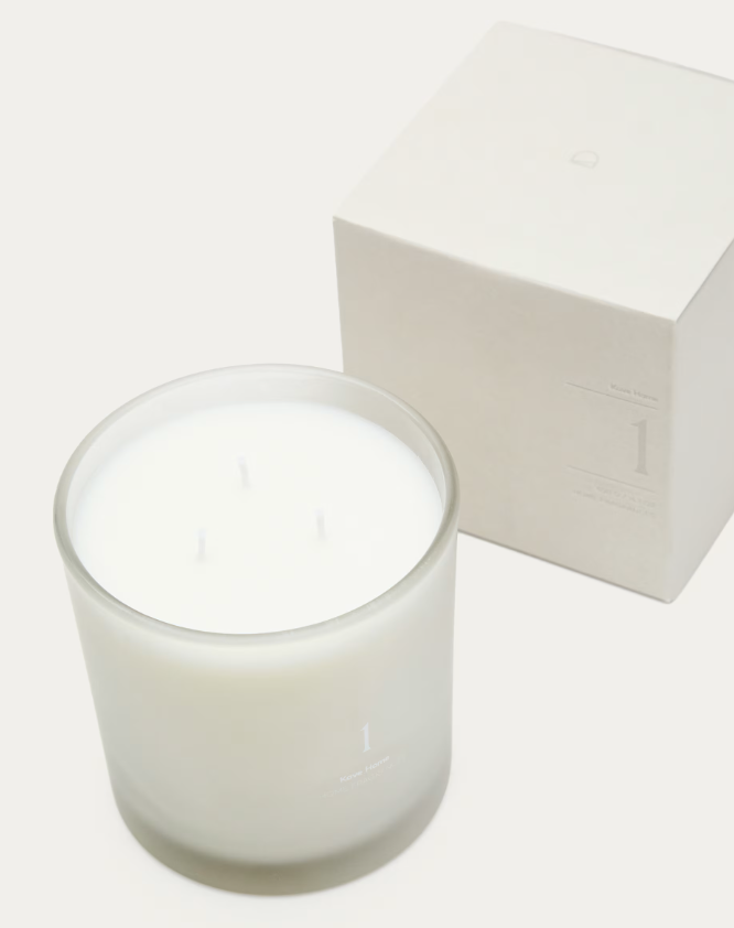 1/SOFT JASMIN 400g Soft Jasmin scented candle