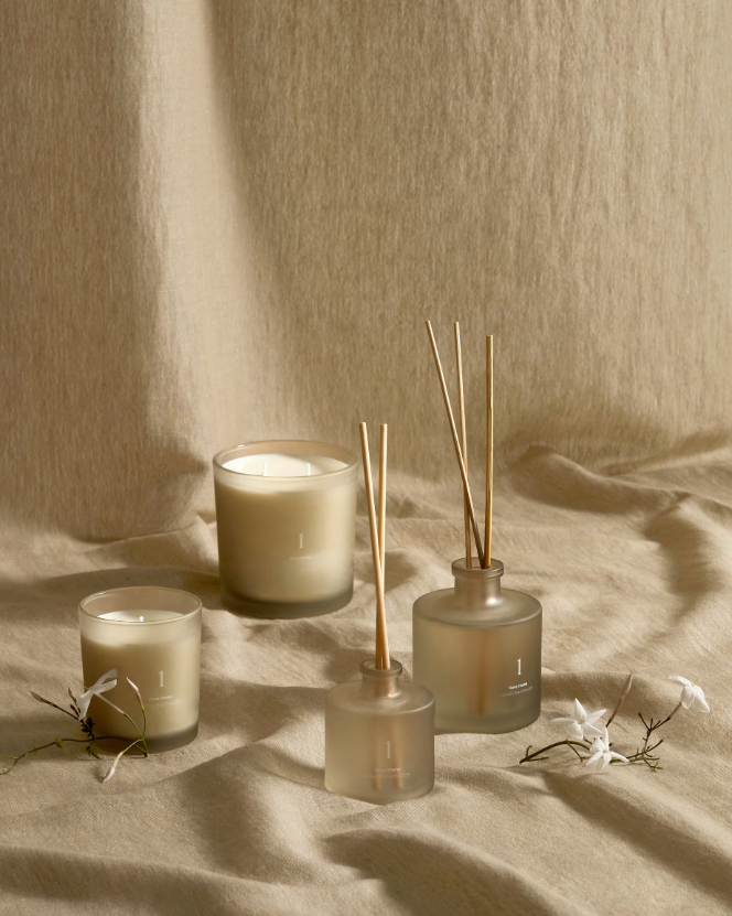 1/SOFT JASMIN 100ml Soft Jasmin fragrance reed diffuser