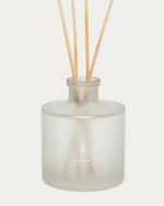 1/SOFT JASMIN 200ml Soft Jasmin fragrance reed diffuser