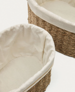 TOSSA Set of 2 medium natural fiber baskets