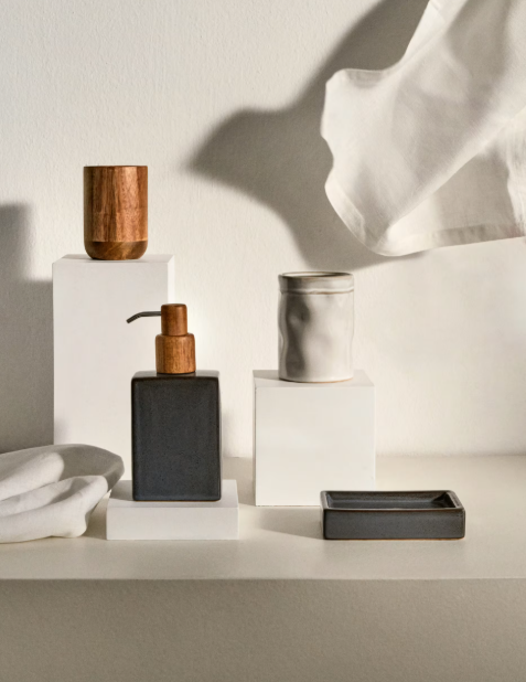 SAVEL Grey Stoneware Toothbrush Holder