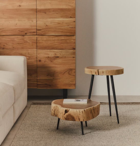 TANIVE stolić za kavu od masivnog akacijevog drva s izbijeljenom završnom obradom i crnim čeličnim nogama Ø49cm