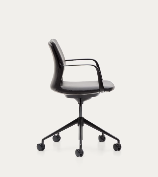 NERLAN uredska stolica od crne umjetne kože s crnim aluminijskim okvirom