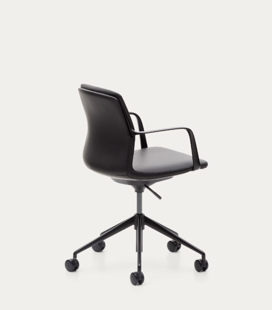 NERLAN uredska stolica od crne umjetne kože s crnim aluminijskim okvirom