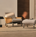 AMSEN Bež fotelja od hrastove šperploče s nogama od brušenog nehrđajućeg čelika