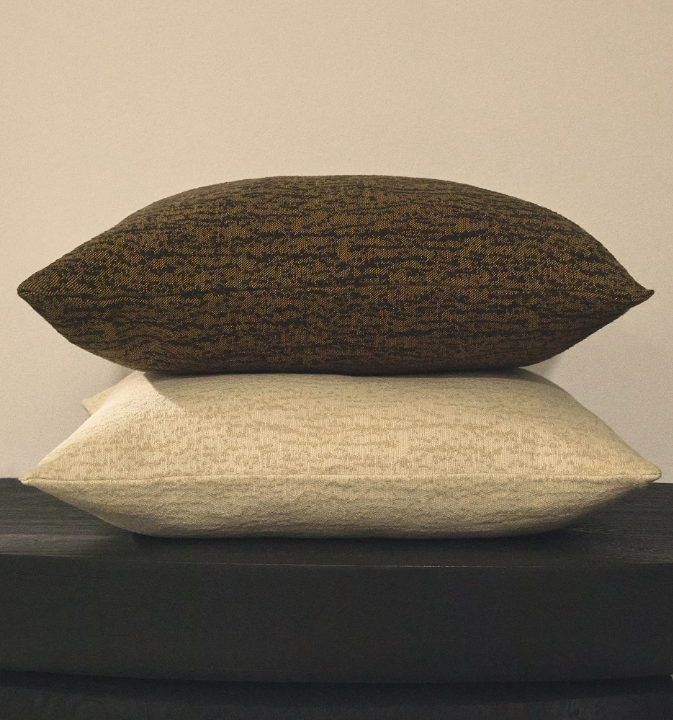 MELIEN Jastučnica od žakarda sa zelenim točkama 50 x 50 cm