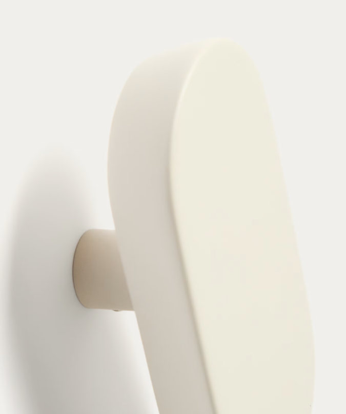 ARELY Set of 2 solid beech wood hangers with beige lacquer finish 6.5 cm/10 cm