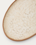 ZUNEL Set of 2 beige ceramic plates and 1 spoon