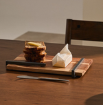 VIRA Serving board in acacia wood and black metal