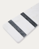 NIRA Small serving board in black and white marble
