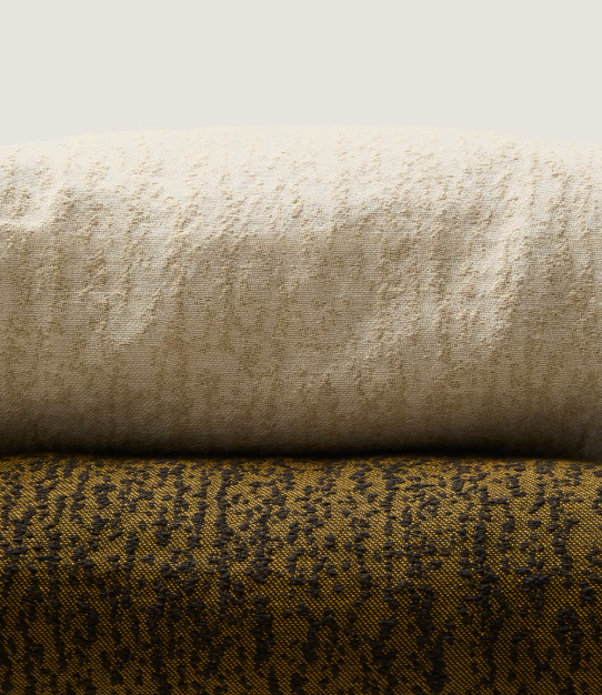 MELIEN cushion cover in natural dot jacquard 50 x 50 cm