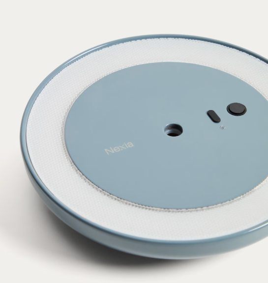 PORTE blue aluminium portable table lamp