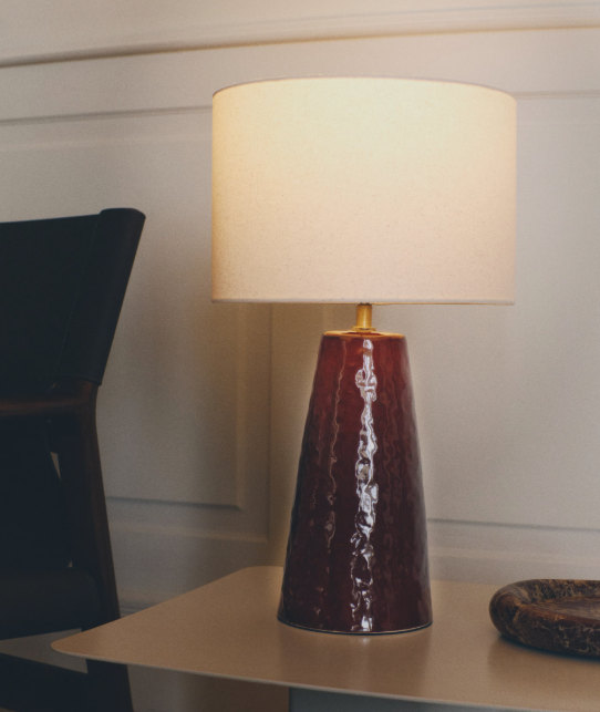 DRAVA table lamp in burgundy ceramic with cotton shade