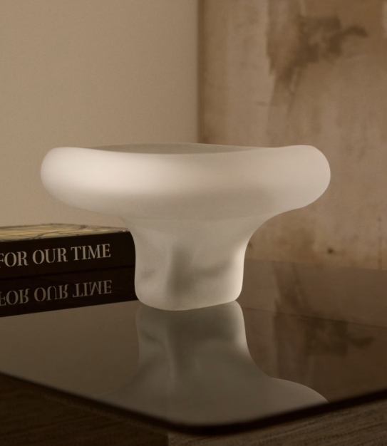 ONDARO frosted glass centrepiece 15cm