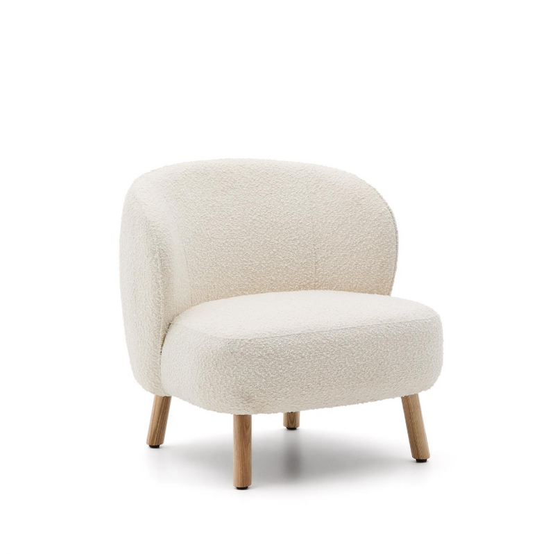ULIT armchair in white bouclé with solid beech wood legs in a natural finish