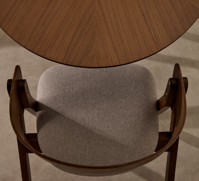 GODIA Chair in ash veneer with a wenge finish and beige chenille