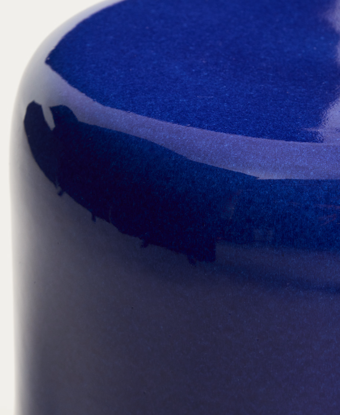 MESQUIDA Outdoor side table in ceramic with glazed blue finish Ø 35cm