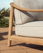 ELUNDA outdoor armchair in solid teak wood FSC 100%