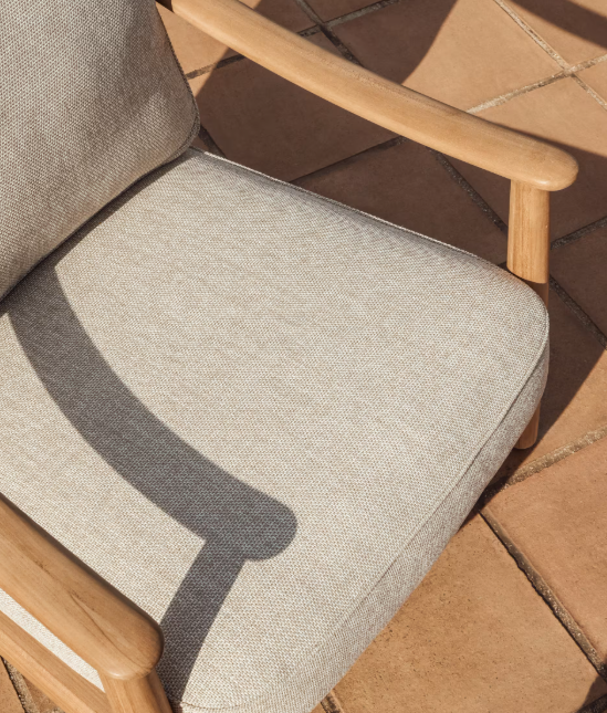 ELUNDA outdoor armchair in solid teak wood FSC 100%