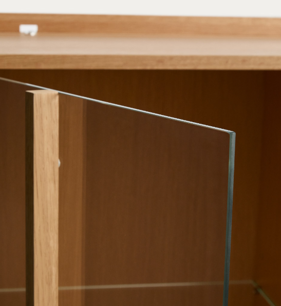 ONIX display cabinet in solid oak and oak veneer, natural tone finish, 100 x 170 cm