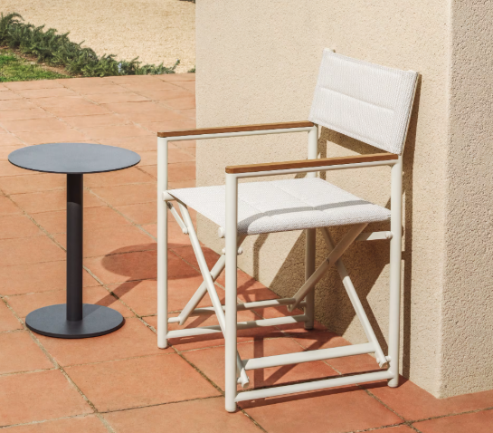 TISNO outdoor folding chair in ecru aluminium and ecru texteline