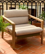 MENFI armchair in solid acacia wood and green rope cord
