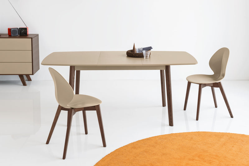 BASIL Stolica s drvenom bazom