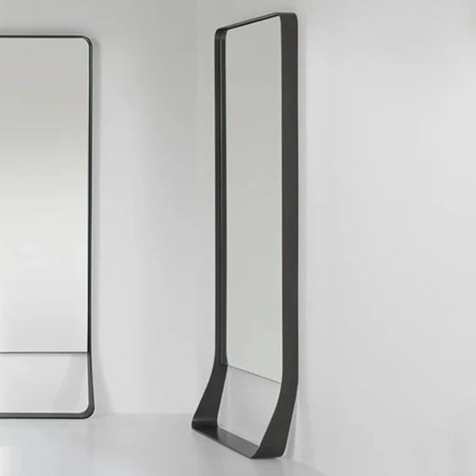 NARCISO Mirrors with rectangular shape and the rounded corners