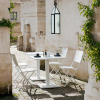 CONRAD Outdoor square table