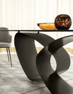 BREEZE Stol s eliptičnom pločom koja se ne izvlači i bazom od oblikovanog lima