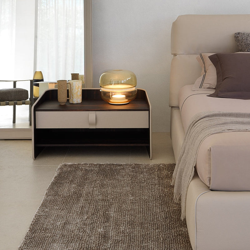 GENTLEMAN Bedside tables