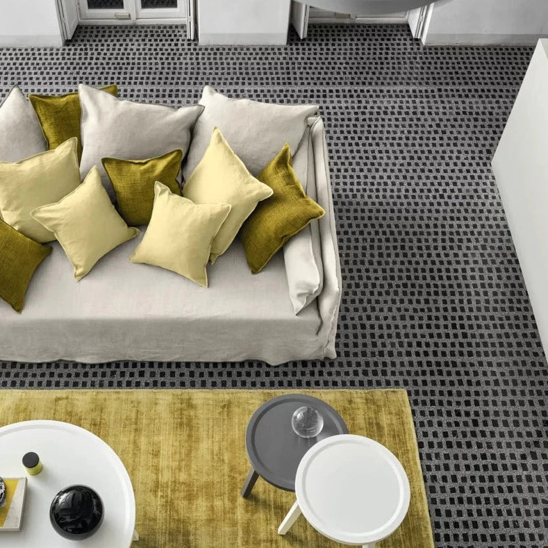 GRAY Pomoćni stolić za kavu