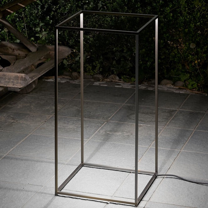 IPNOS Vanjska podna svjetiljka koja pruža difuzno svjetlo