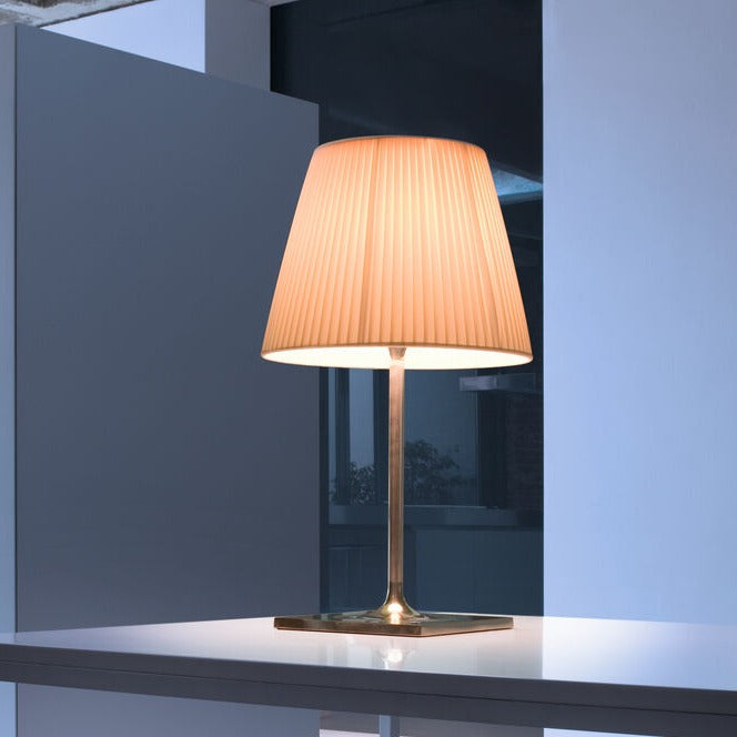 KTribe T2 Aluminizirana srebrna stolna lampa