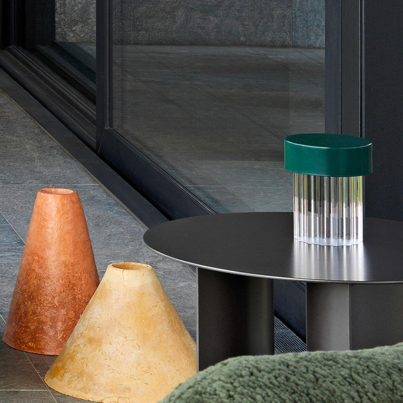 LAST ORDER Prijenosna svjetiljka s žljebovima