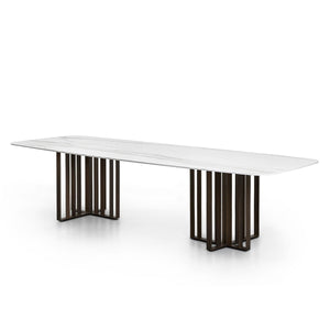 SHADE Rectangular or oval dining table