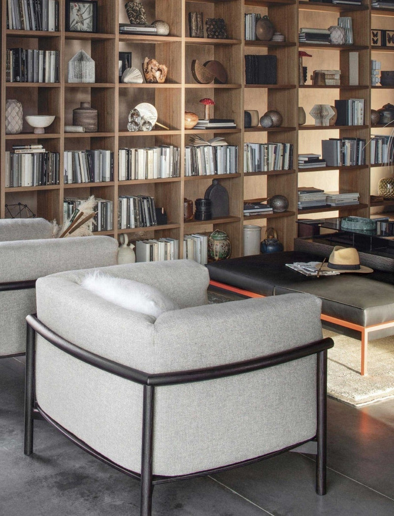 TAIKI Fotelja s drvenim okvirom i mekim jastucima