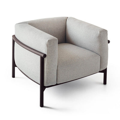 TAIKI Armchair with wooden frame and soft cushions
