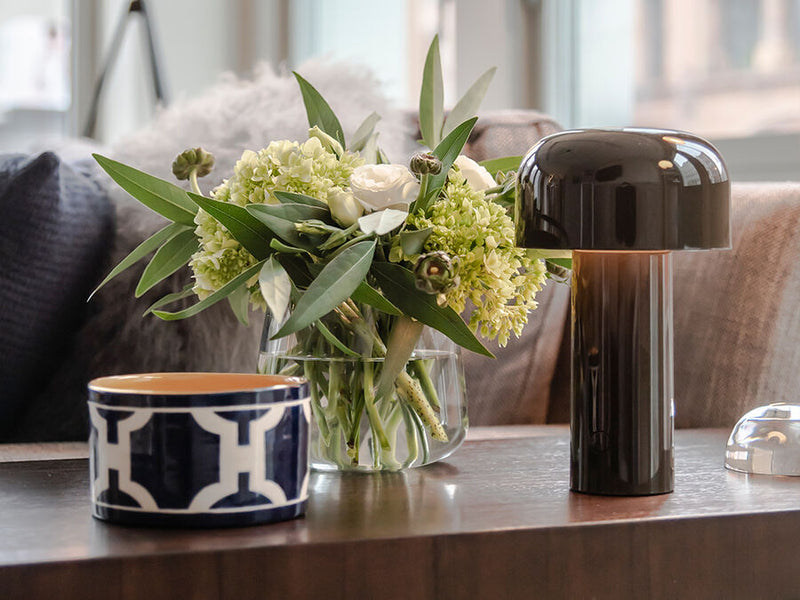 BELLHOP TABLE Rechargeable direct light table lighting device