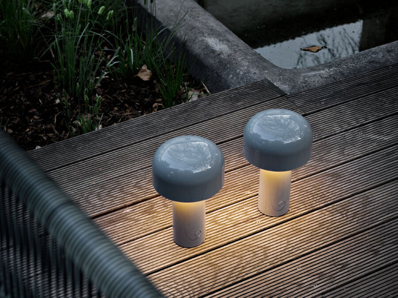 BELLHOP TABLE Rechargeable direct light table lighting device