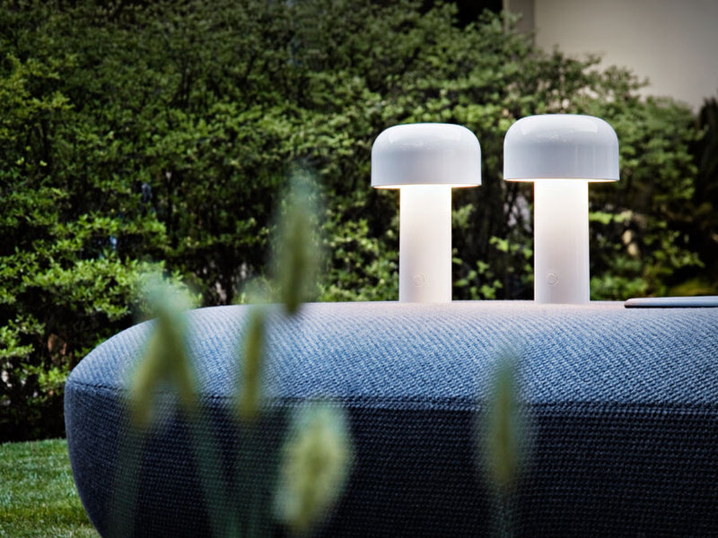 BELLHOP TABLE Rechargeable direct light table lighting device