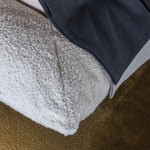 ALBA Tapecirani krevet sa skidivom navlakom, u kompletu s letvičastom bazom od bukovog drva